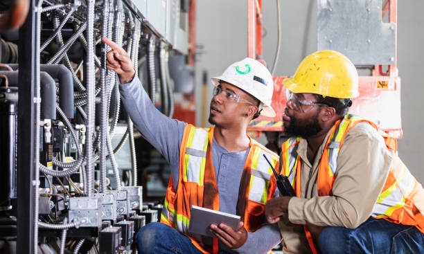 Best Best Electricians Near Me  in Pinole, CA